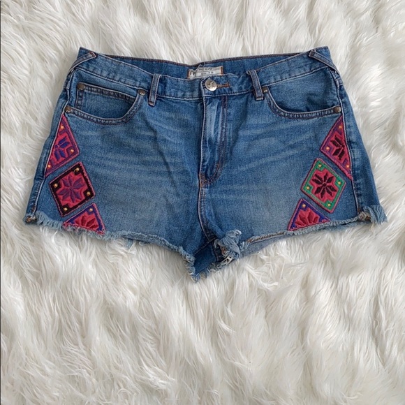 Free People | Moroccan Patch Denim Shorts - Picture 3 of 6